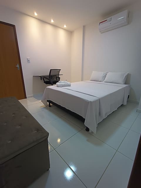 Full Flat in the Center +Days +Discount