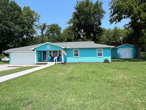 Ride to Trails • Park All Your Toys • Sleeps 10