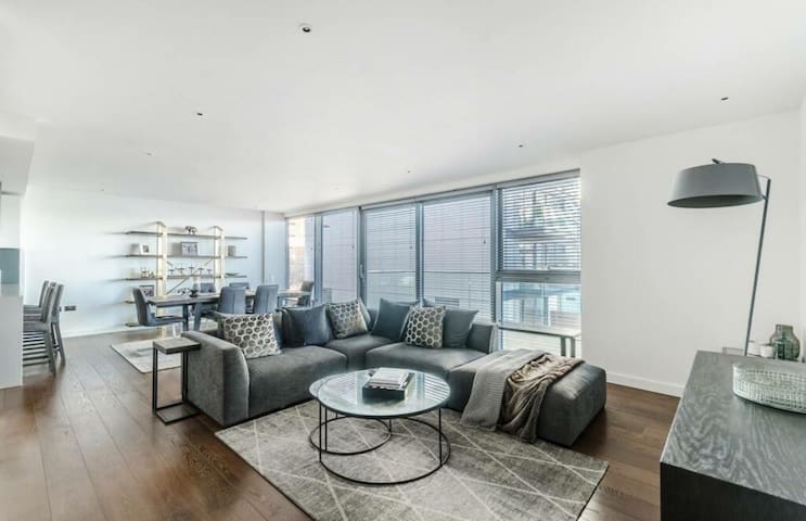 Spacious Modern Home