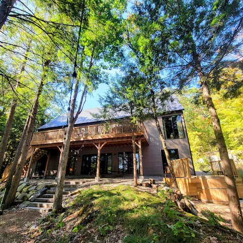 Lakefront Cabin on 22 Acres.