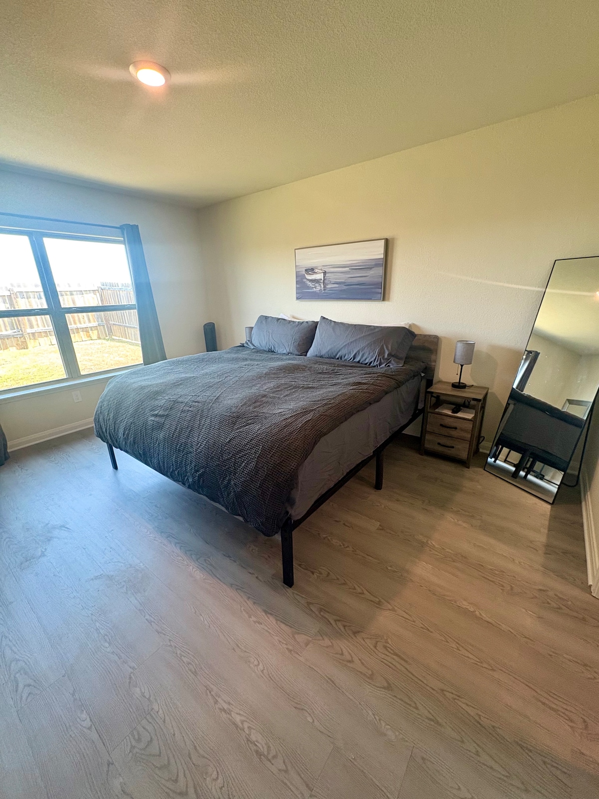 غرفة النوم 1