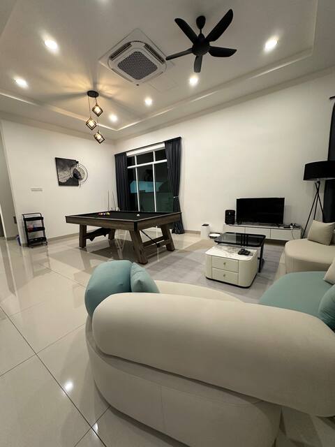 NEW! Modern comforts in a Semi-D Muar