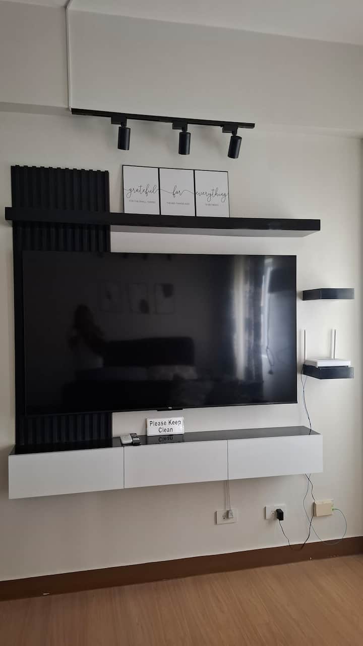 R.a Suites - Naic