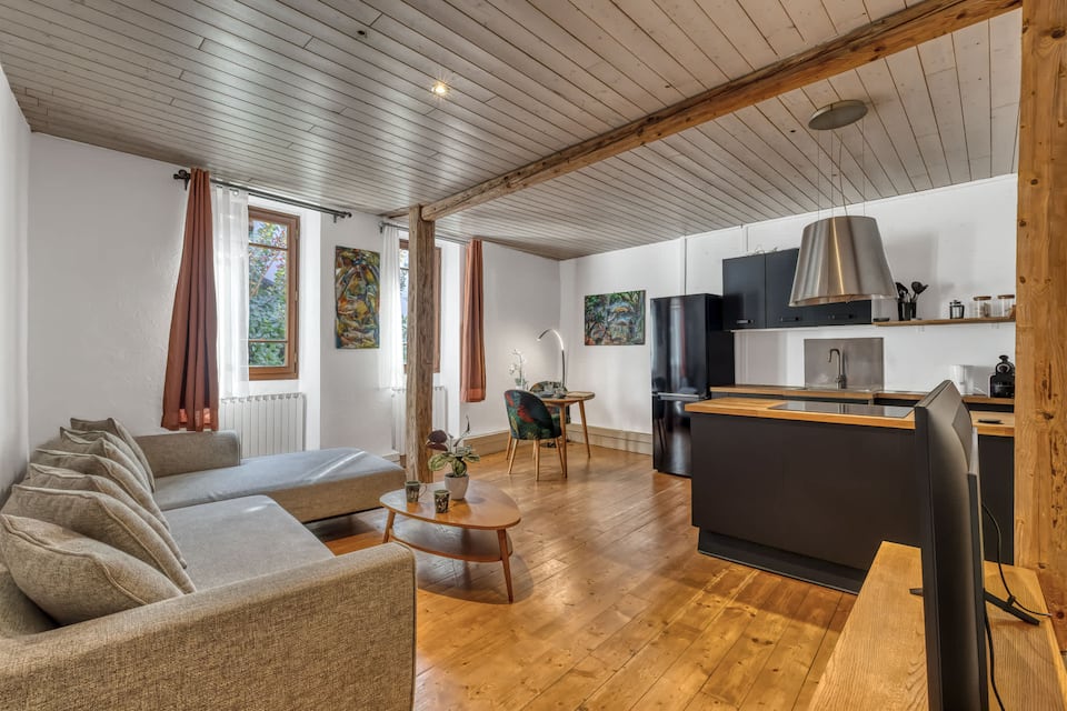 Clair de Lune · Centre-Ville · 1 Chambre — photo 1