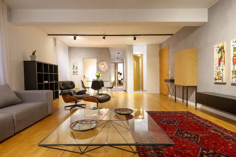 Stylish 2-Bedroom Apartment.
