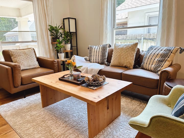 Sunflower Cottage In Delano - Moorings Beach, Wichita