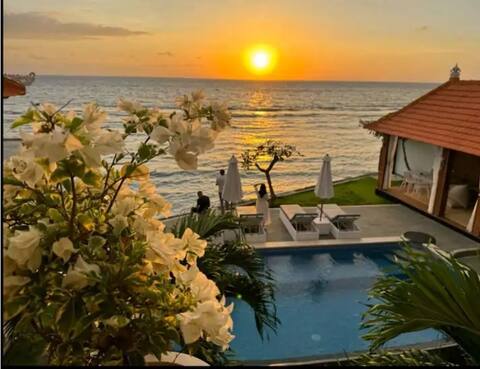 Penida Paradiso- 2 kamar pribadi with sunrise view