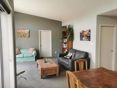 Top performing Airbnb: Apartment style Beach House. Birdlings Flat in Banks Peninsula