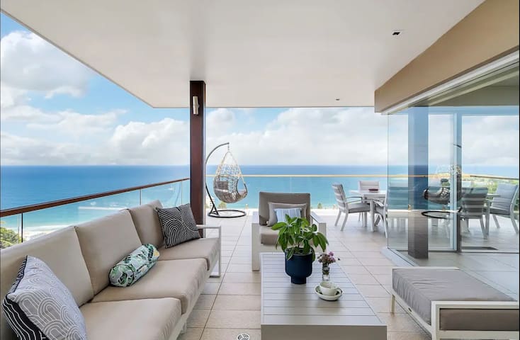 Pacific Ocean Masterpiece