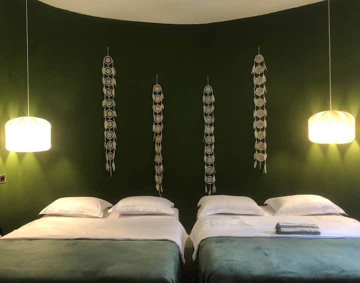 საძინებელი 4