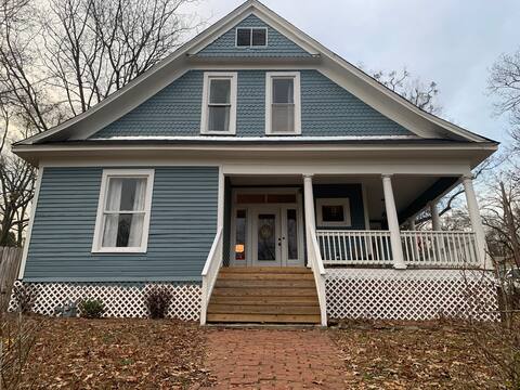 Big Blue House at Whistle Stop