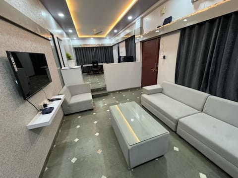 Leela homestay Indore Tulip-2 BHK Luxury Apartment