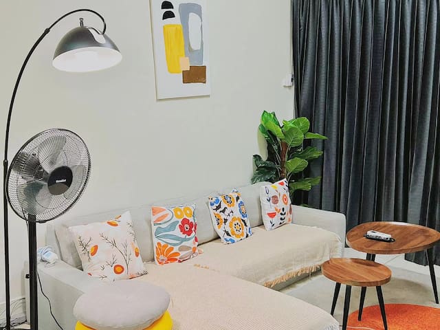 5卧3卫联排别墅-素坤逸路-小团体首选- BTS Ekkamai-性价比超高-安静舒适