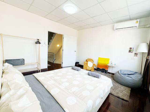 5卧3卫联排别墅-素坤逸路-小团体首选- BTS Ekkamai-性价比超高-安静舒适 gallery image 4