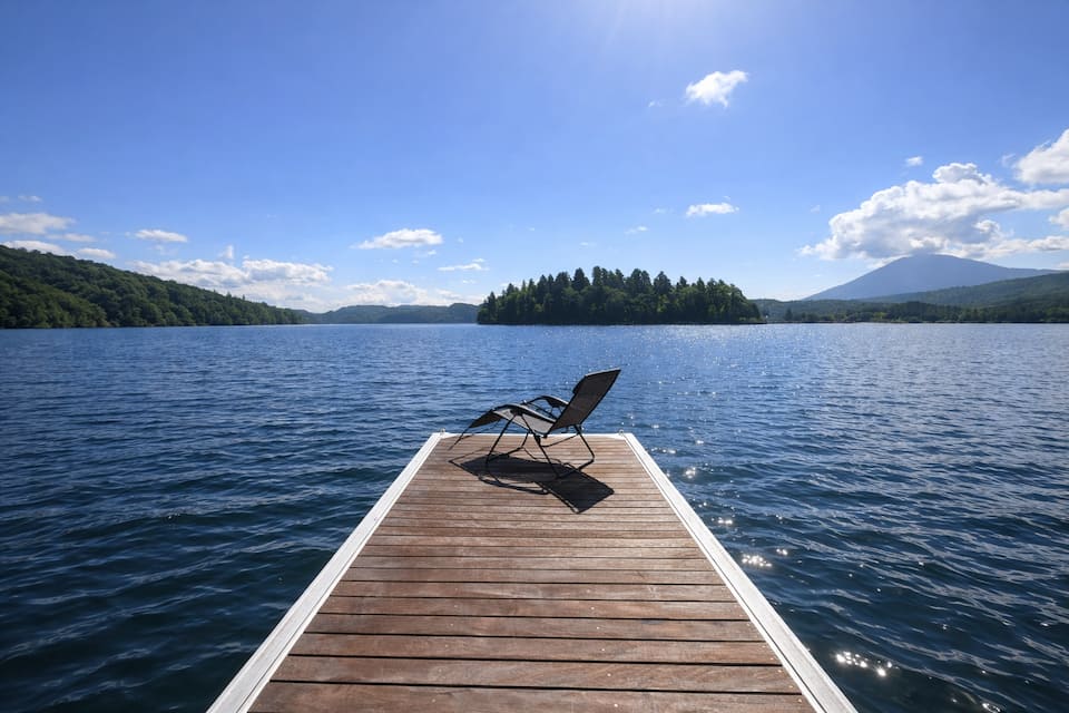 A sauna villa on Lake Nojiri, Shinano, Nagano, Japan, photo 4 of 10