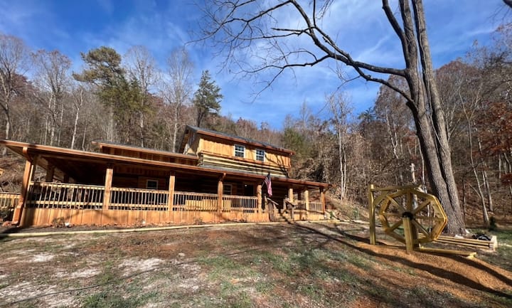 Aprils Jewel Branch two bedroomCabin
