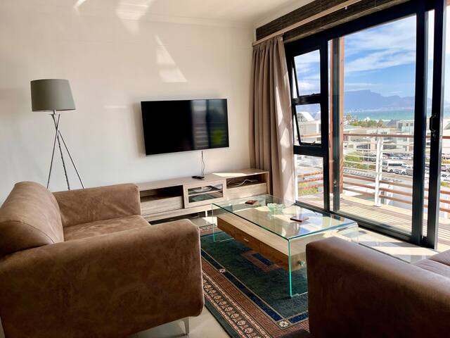 Azure, Big Bay, Beach,Pool,Inverter