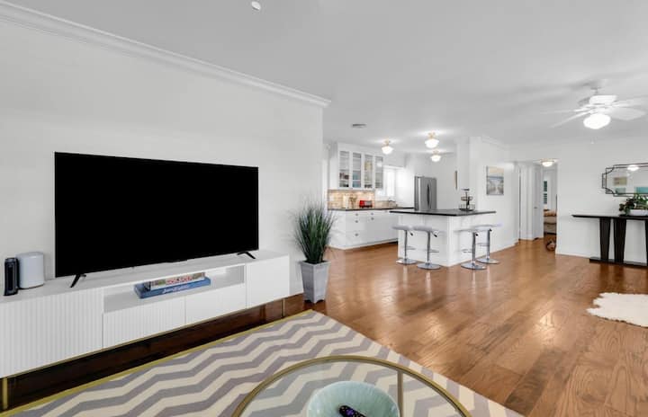 Seaside House Plus Guest House! - Delray Beach, FL