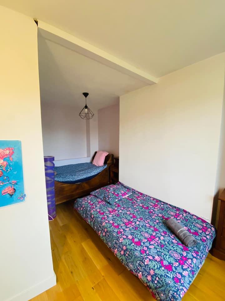 საძინებელი 1