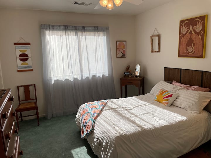 غرفة النوم 2