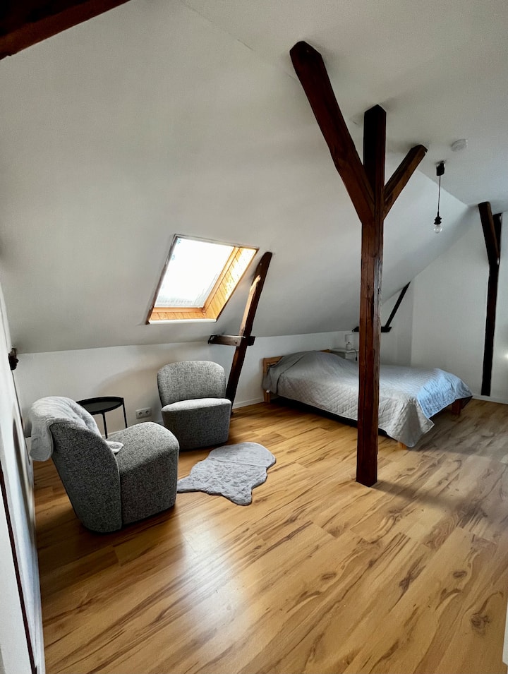 منطقة الجلوس في غرفة النوم