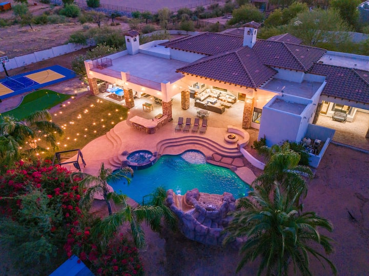 DreamResort + Pickleballcourt + Waterslide + Golf + Spa