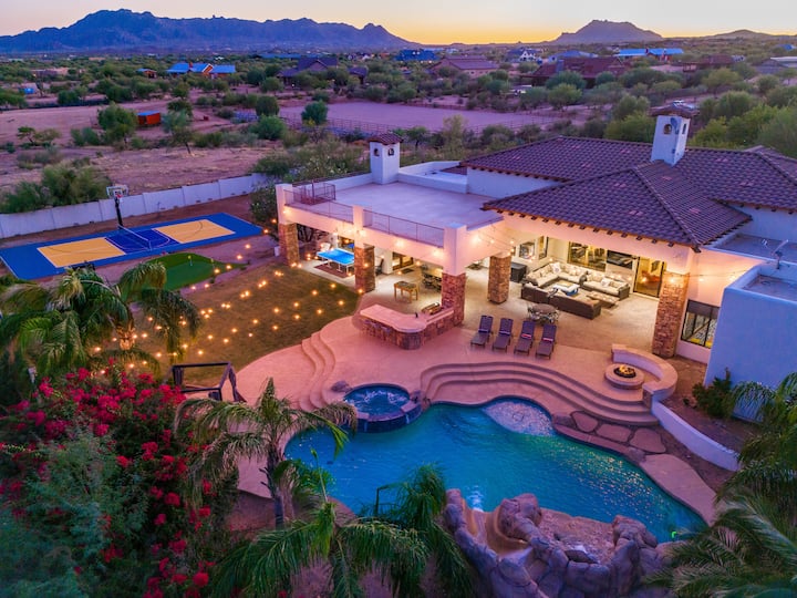 DreamResort + Pickleballcourt + Waterslide + Golf + Spa
