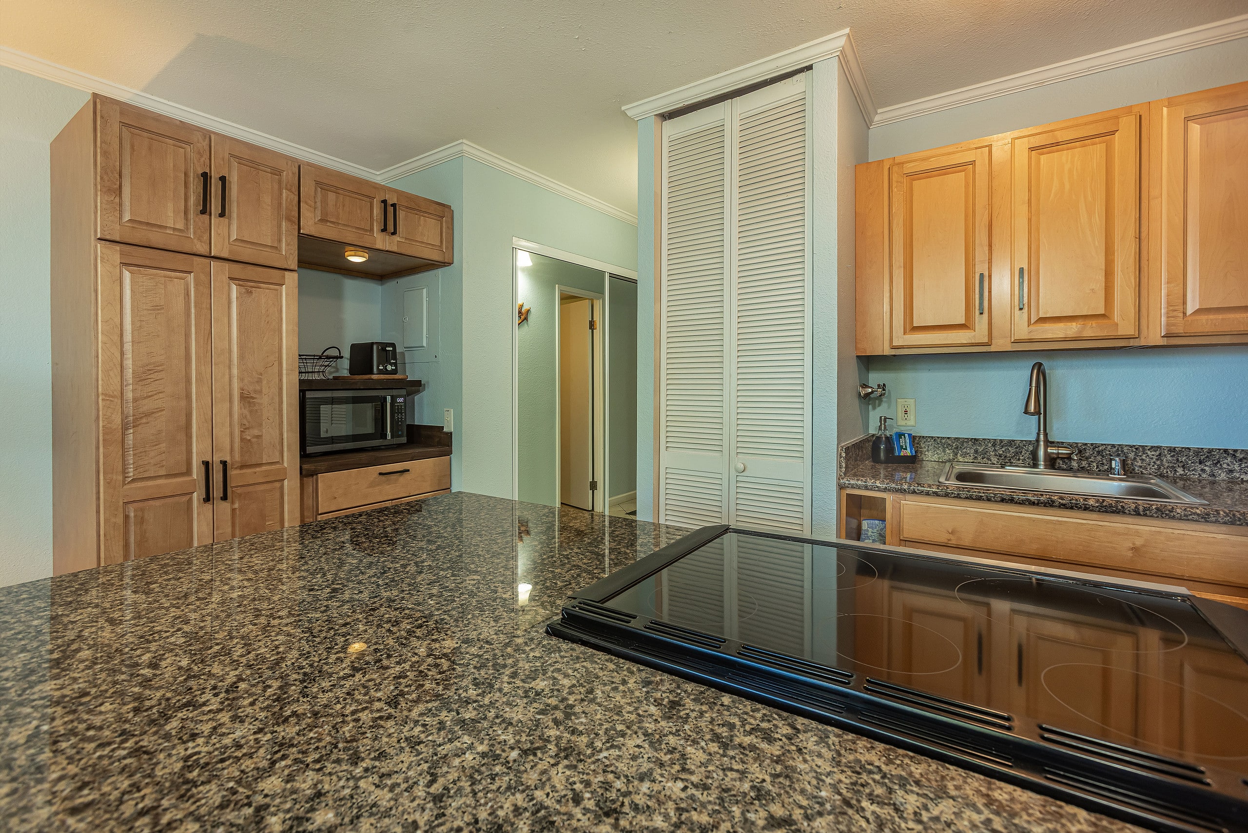Condo in Kihei · ★4.81 · 1 bedroom · 2 beds · 1 bath - Image 27