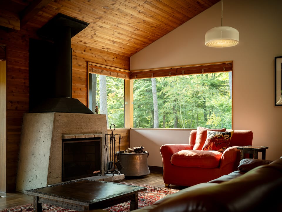 A riverside forest villa in Karuizawa, Karuizawa, Nagano, Japan, photo 6 of 10