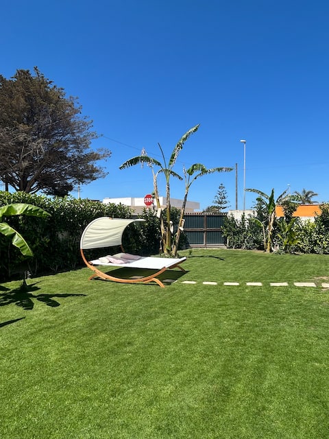 Apulian Sea Garden Retreat