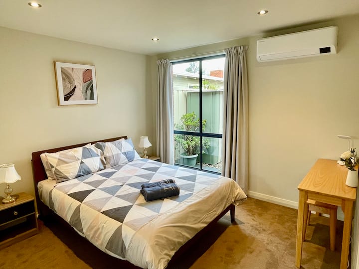 ಬೆಡ್‌ರೂಮ್ 1