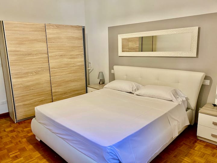 საძინებელი 1