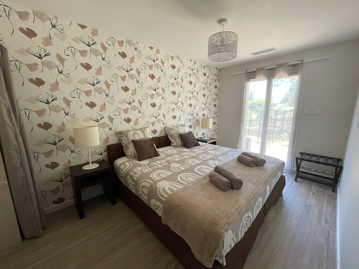 საძინებელი 1