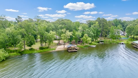 Stargazer Luxury Lake House/Games/Boats/Fish/Swim