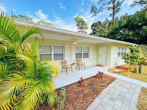 Quinn`s River Retreat - 3/1, 3 Kayaks, BEACH!