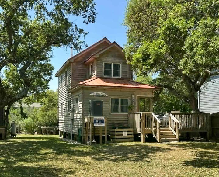 Dc49: The Back House-great Location! - Ocracoke, NC