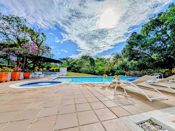 Casa Condominio En Restrepo Meta, Villa Valeria. - Restrepo