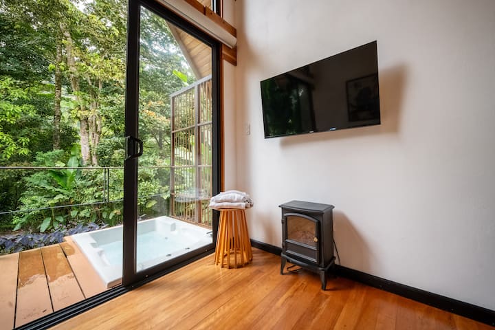 Higuerón Lodge In Bajos Del Toro - Colibrí - Costa Rica