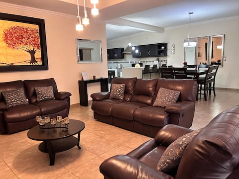 Casa Perla - Up to 11 guests
