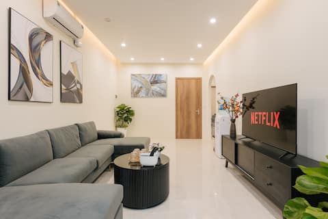 City View/ Elevator/Central/Free Laundry 56