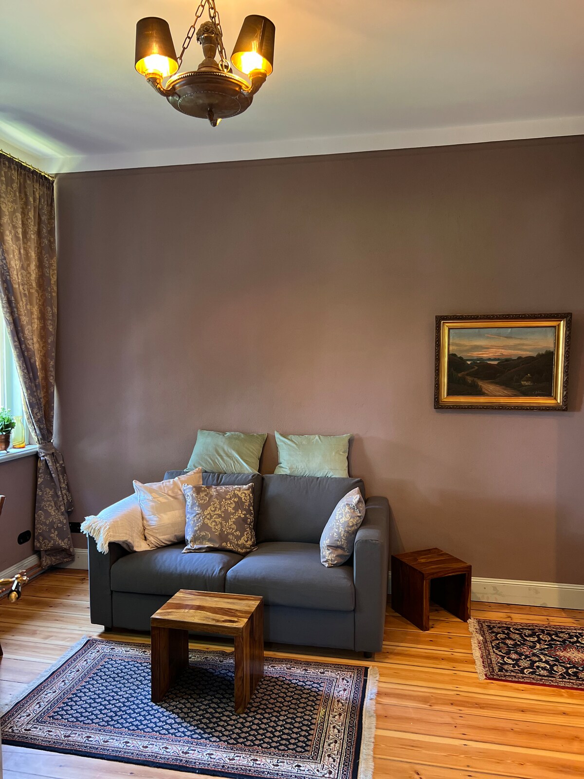 Leistungsstarkes Airbnb: Cozy vacation apartment in vintage style in Nordwestmecklenburg