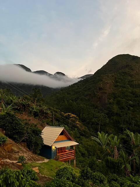 Cabana com vista do pôr do sol.