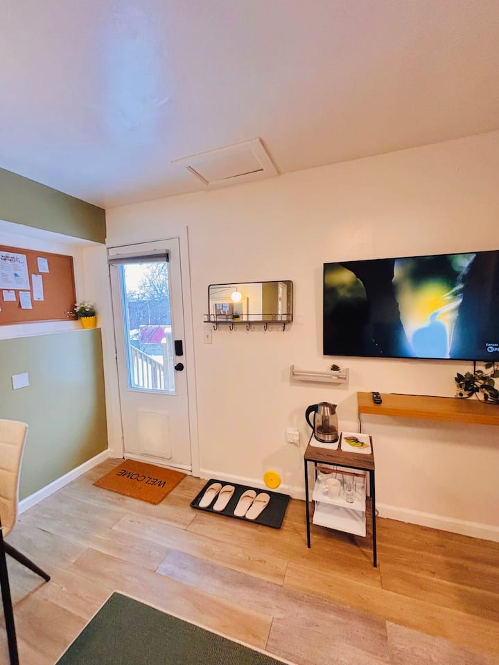 Downtown Micro Studio - Kansas City, MO