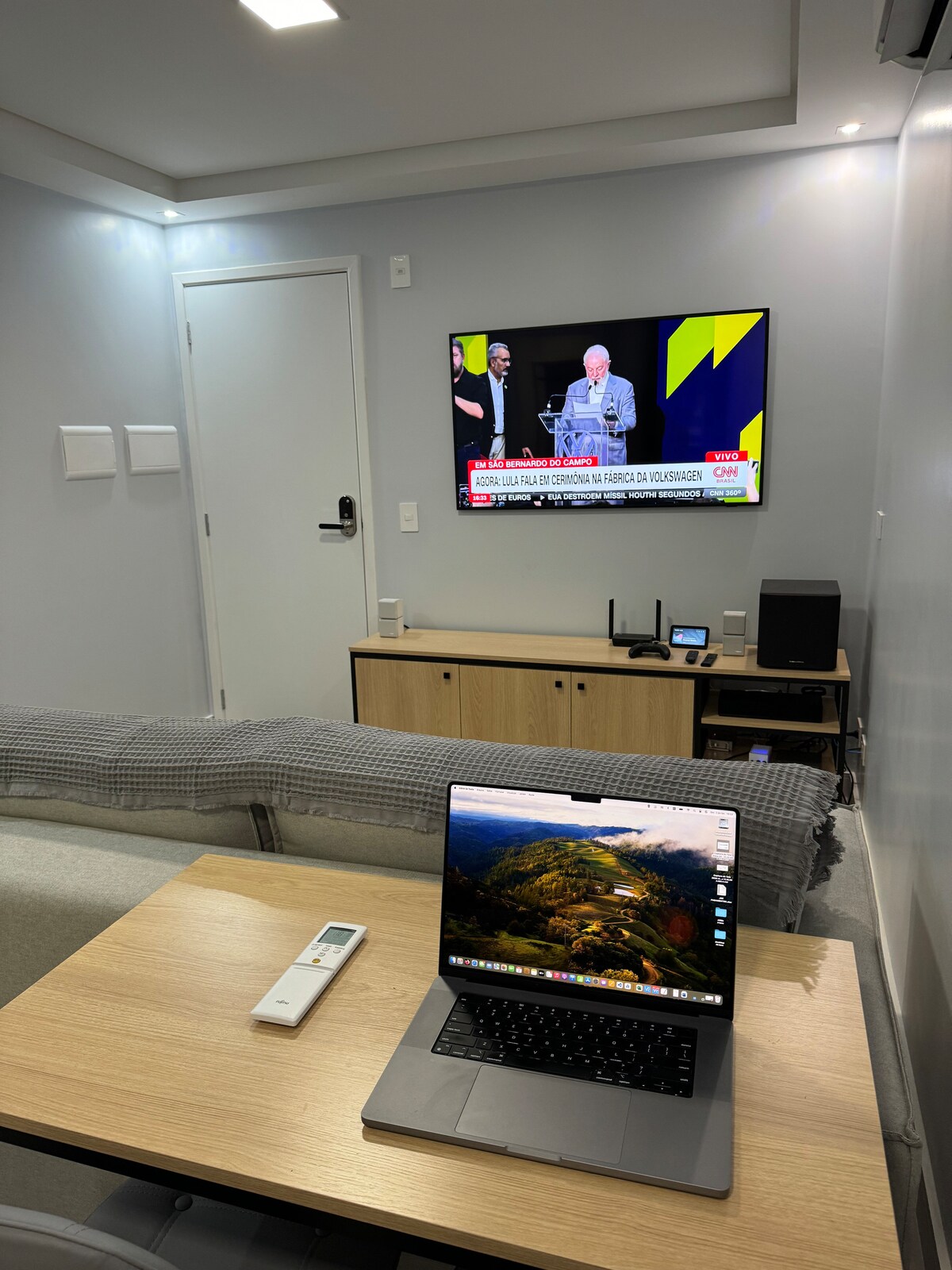 Imóvel de sucesso: New and comfortable apartment in downtown Curitiba em Centro
