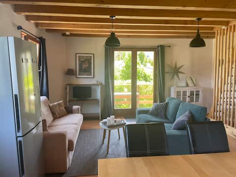 Annonce Airbnb populaire: Small townhouse in the heart of Metabief à Métabief