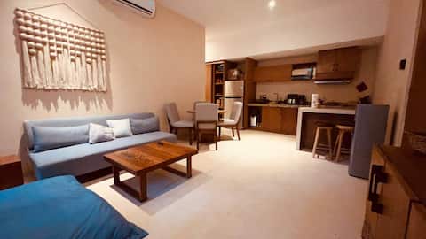 Popular Airbnb listing: Luxury 1BR Apt | Private Pool & Garden | La Veleta in Tulum