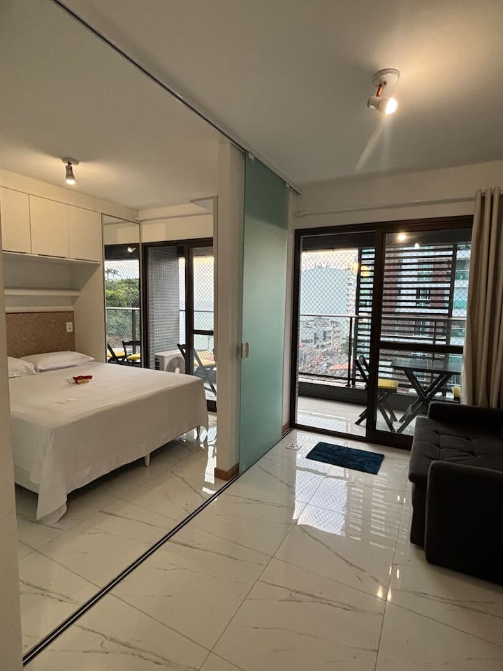Flat Em Salvador (Farol Da Barra) - Barra