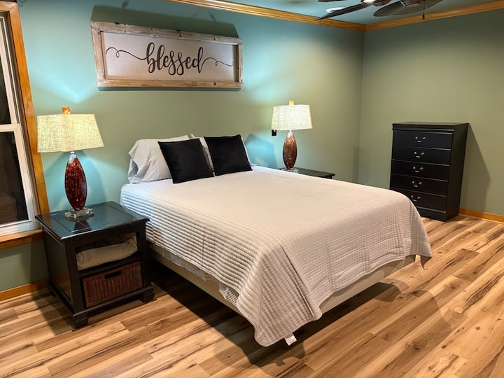 غرفة النوم 1