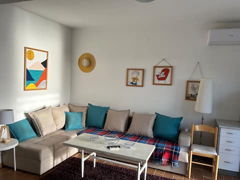 Popular Airbnb listing: Spectacular terrace with a view in Zeleni Pojas
