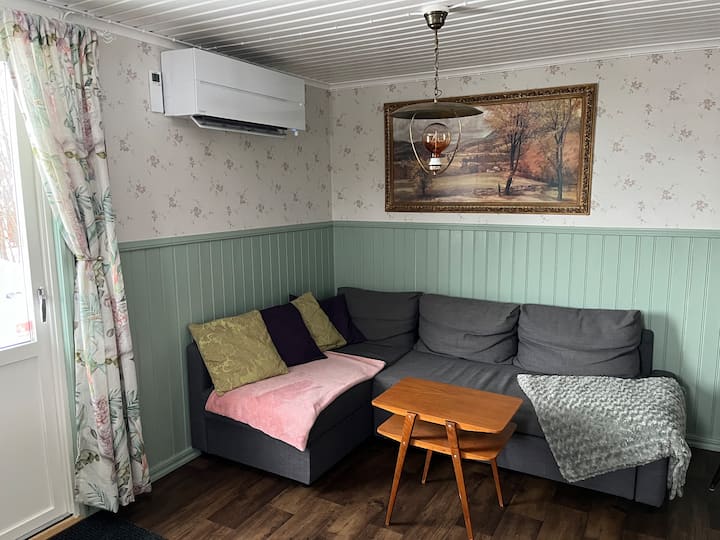 Small Cozy Guesthouse In Churchtown, Luleå - Luleå